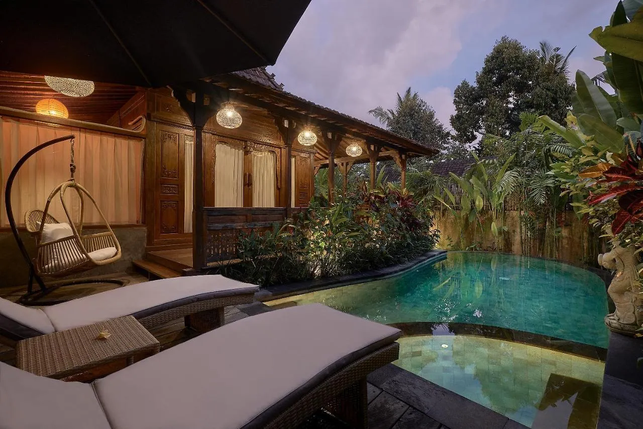 Kawan Antique Ubud Villa